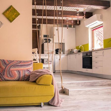 Seek And Hide - Little Emma'S Hideaway Braşov Esterno foto